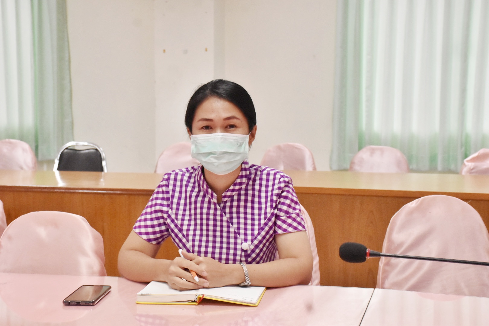 พช.มหาสารคาม ประชุมสรุปการจัดงาน “ราตรีเส้นสายลายผ้า” ในงานกาชาดจังหวัดมหาสารคาม ประจำปี 2565
