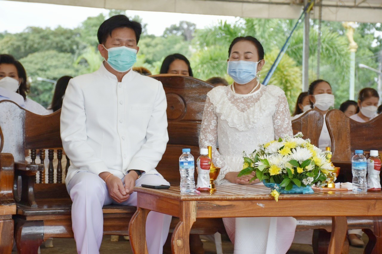 พช.มหาสารคาม ร่วมกิจกรรมส่งเสริมพระพุทธศาสนา เนื่องในเทศกาลวันอาสาฬหบูชาและเข้าพรรษา ประจำปี 2565 ณ พระบรมธาตุนาดูน