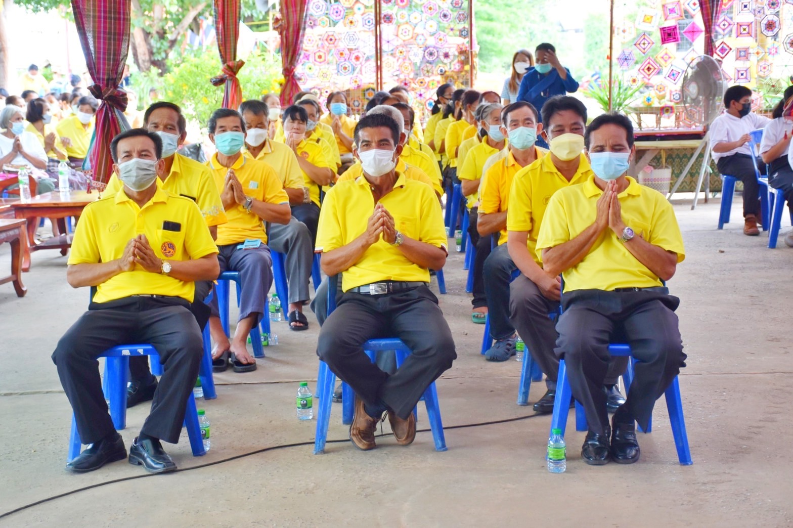 จังหวัดมหาสารคาม ผนึกกำลังส่วนราชการและภาคีพัฒนา ร่วมคัดสรรหมู่บ้านเศรษฐกิจพอเพียง “อยู่เย็น เป็นสุข” และตำบลเข้มแข็งตามหลักปรัชญาของเศรษฐกิจพอเพียง ดีเด่น ระดับจังหวัด ประจำปี 2565