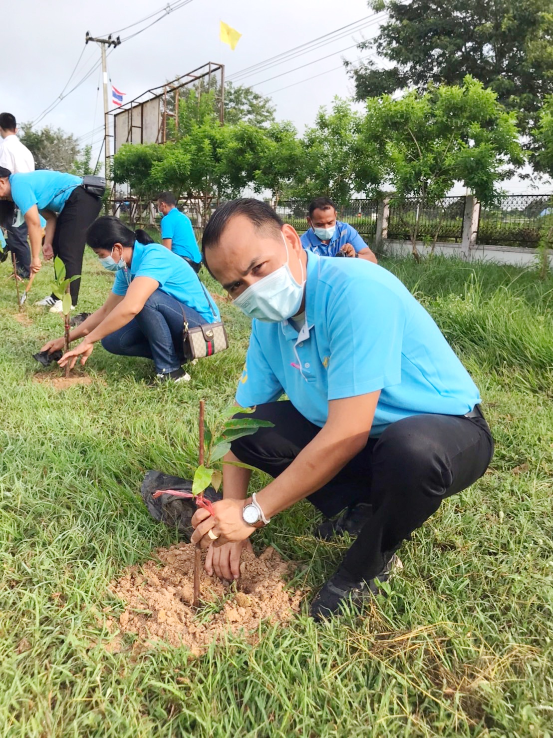 พช.มหาสารคาม ร่วมโครงการมหาสารคามร้อยดวงใจปลูกต้นไม้เฉลิมพระเกียรติสมเด็จพระนางเจ้าสิริกิติ์ พระบรมราชินีนาถ พระบรมราชชนนีพันปีหลวง เนื่องในโอกาสมหามงคลเฉลิมพระชนมพรรษา 90 พรรษา 12 สิงหาคม 2565 และ เฉลิมพระเกียรติพระบาทสมเด็จพระเจ้าอยู่หัว เนื่องในโอกาสวันเฉลิมพระชนมพรรษา 28 กรกฎาคม 2565