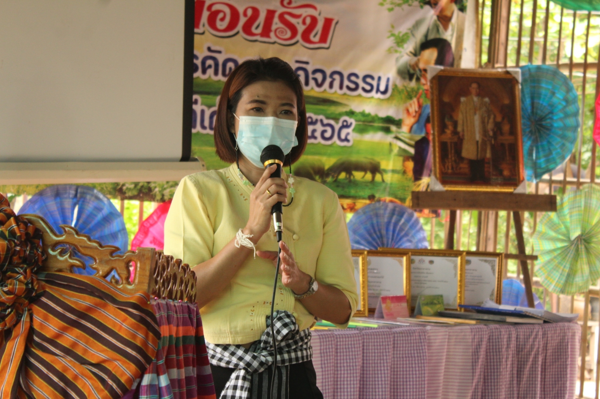 จังหวัดมหาสารคาม ผนึกกำลังส่วนราชการและภาคีพัฒนา ร่วมคัดสรรหมู่บ้านเศรษฐกิจพอเพียง “อยู่เย็น เป็นสุข” ดีเด่น ระดับจังหวัด ประจำปี 2565