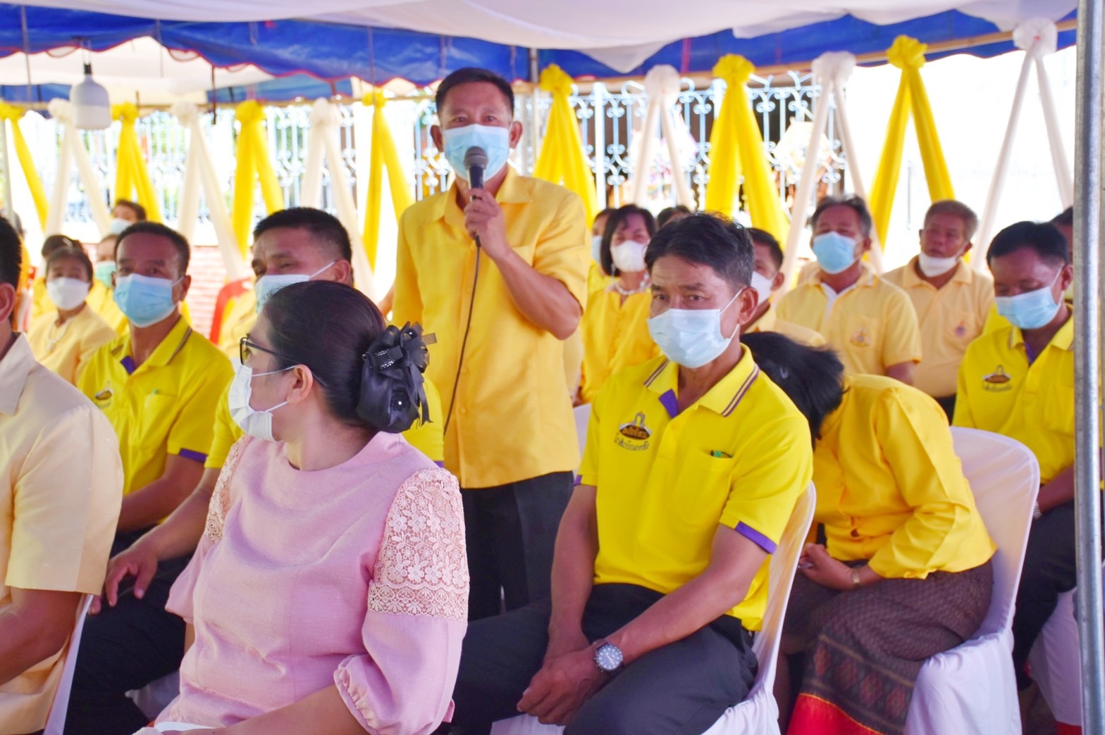 จังหวัดมหาสารคาม ผนึกกำลังส่วนราชการและภาคีพัฒนา ร่วมคัดสรรหมู่บ้านเศรษฐกิจพอเพียง “อยู่เย็น เป็นสุข” และตำบลเข้มแข็งตามหลักปรัชญาของเศรษฐกิจพอเพียง ดีเด่น ระดับจังหวัด ประจำปี 2565