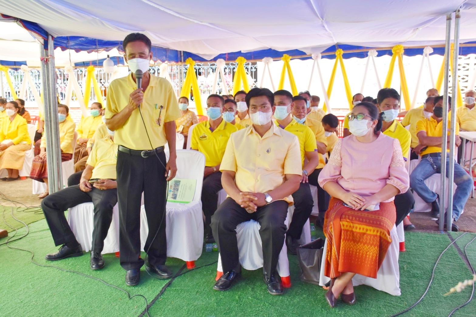 จังหวัดมหาสารคาม ผนึกกำลังส่วนราชการและภาคีพัฒนา ร่วมคัดสรรหมู่บ้านเศรษฐกิจพอเพียง “อยู่เย็น เป็นสุข” และตำบลเข้มแข็งตามหลักปรัชญาของเศรษฐกิจพอเพียง ดีเด่น ระดับจังหวัด ประจำปี 2565