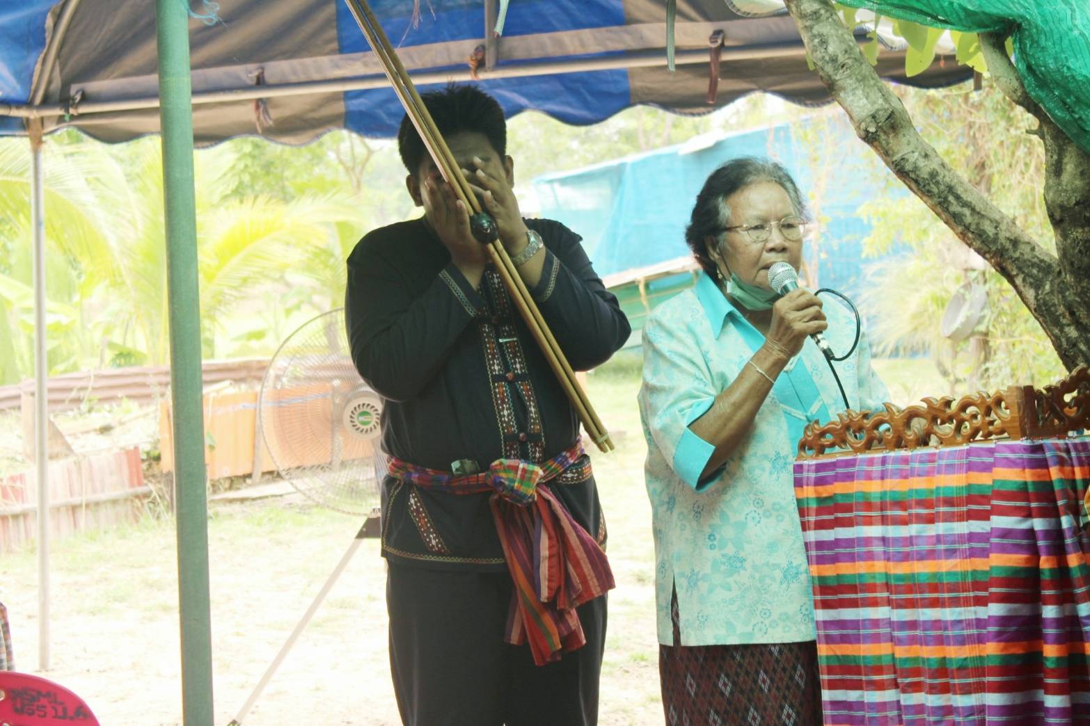 จังหวัดมหาสารคาม ผนึกกำลังส่วนราชการและภาคีพัฒนา ร่วมคัดสรรหมู่บ้านเศรษฐกิจพอเพียง “อยู่เย็น เป็นสุข” ดีเด่น ระดับจังหวัด ประจำปี 2565