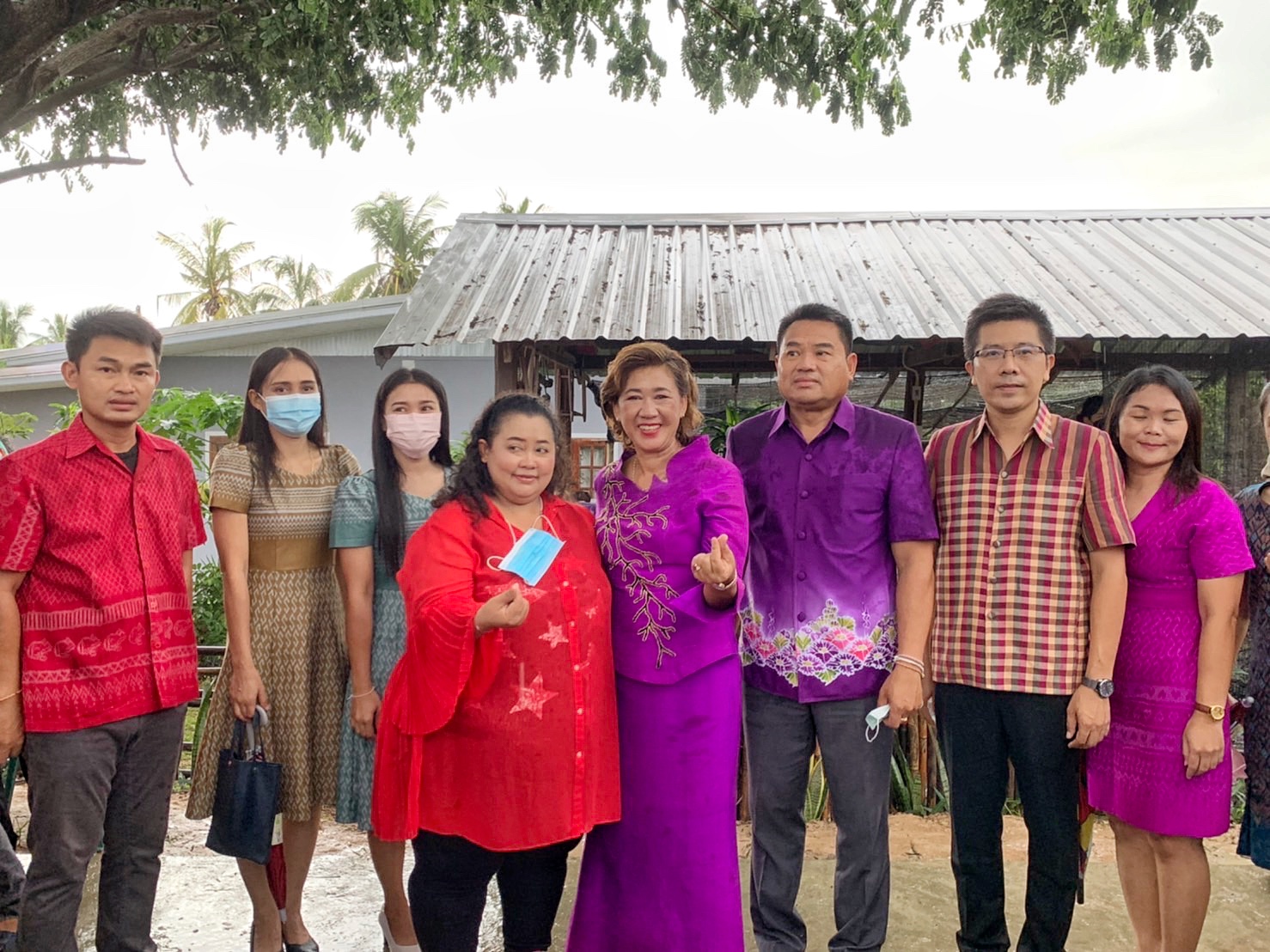 พช.มหาสารคาม ร่วมพิธีเปิดงาน “เทศกาล คักแท้แกดำ ฟังลำเพลิน เดินสะพาน”