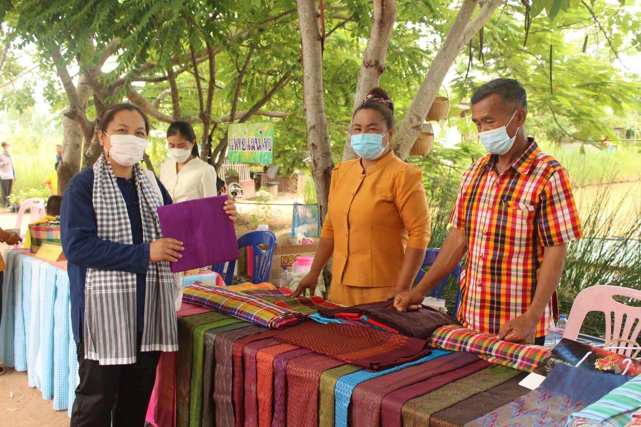 จังหวัดมหาสารคาม ผนึกกำลังส่วนราชการและภาคีพัฒนา ร่วมคัดสรรหมู่บ้านเศรษฐกิจพอเพียง “อยู่เย็น เป็นสุข” ดีเด่น ระดับจังหวัด ประจำปี 2565