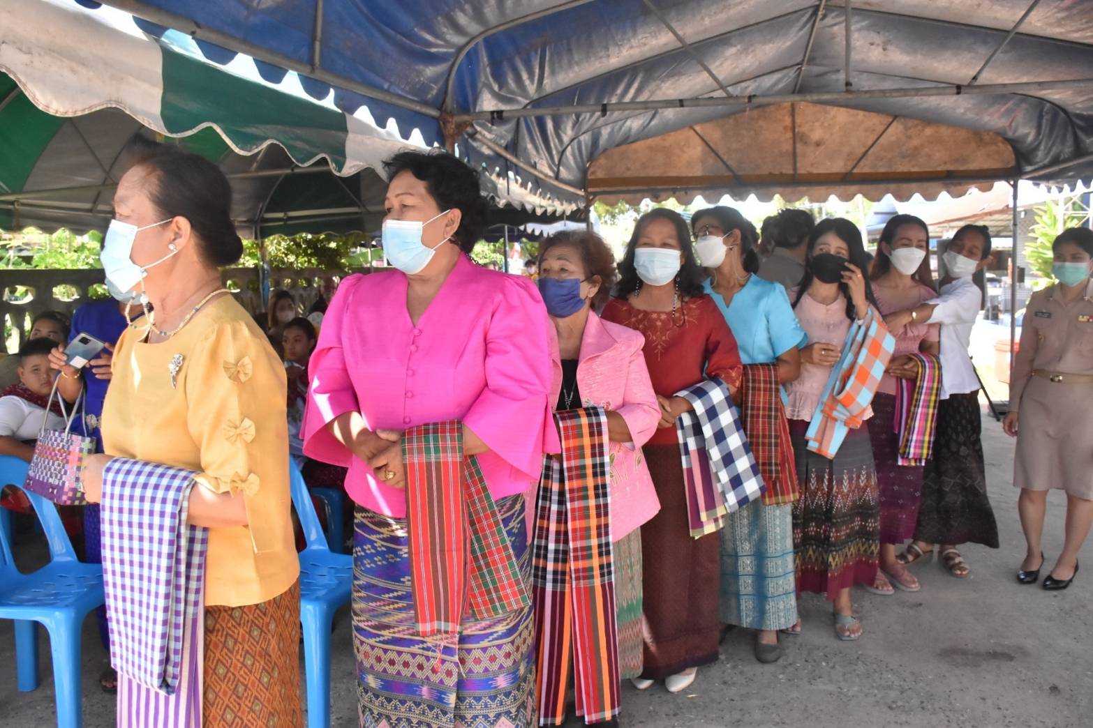 พช.มหาสารคาม ร่วมกับส่วนราชการ ภาคี เครือข่าย ดำเนินการประกวดหมู่บ้านมั่นคงปลอดภัย ร่วมใจปลูกผัก เพื่อคัดเลือกหมู่บ้านต้นแบบ ระดับจังหวัดมหาสารคาม ประจำปี 2565