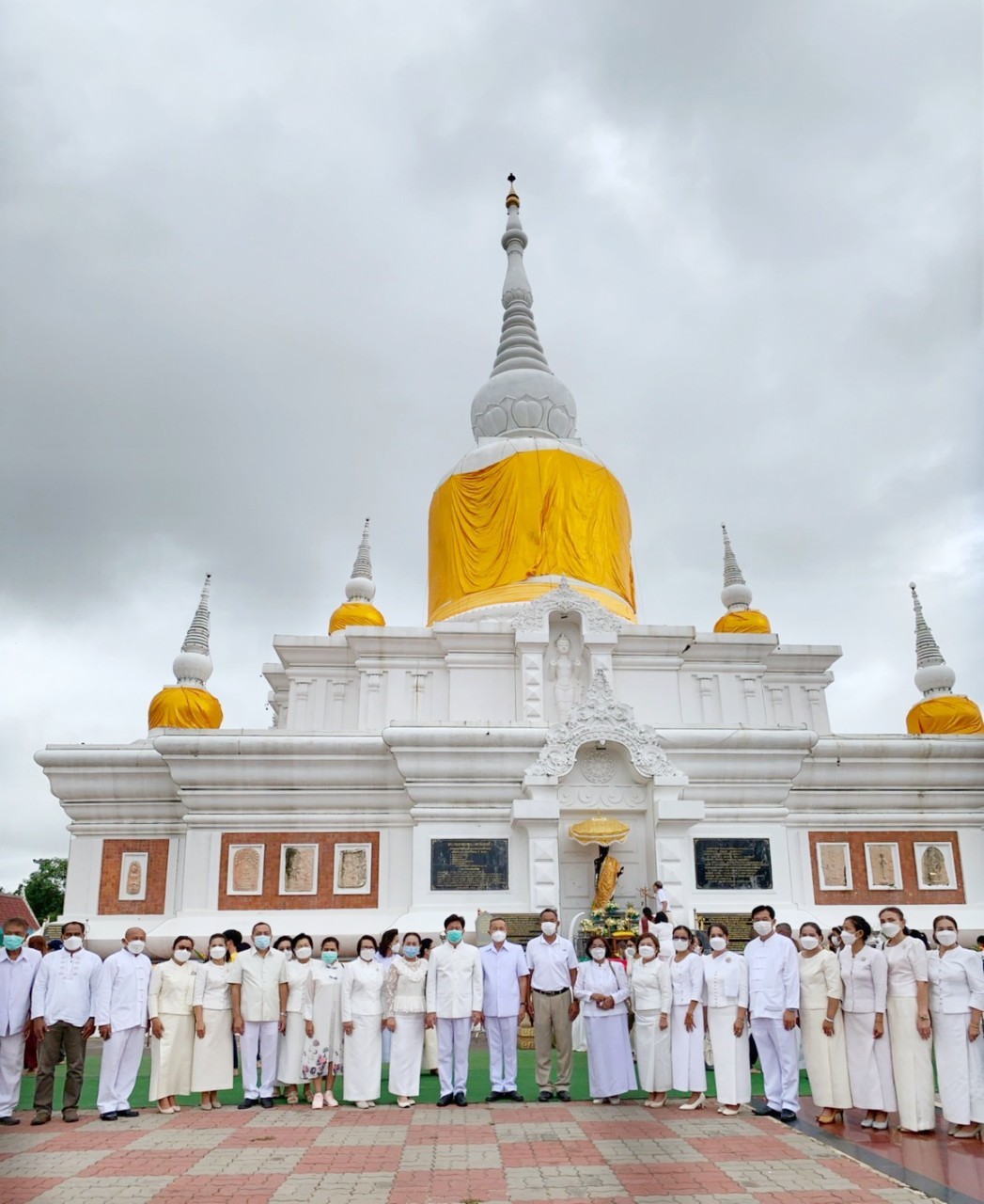 พช.มหาสารคาม ร่วมกิจกรรมส่งเสริมพระพุทธศาสนา เนื่องในเทศกาลวันอาสาฬหบูชาและเข้าพรรษา ประจำปี 2565 ณ พระบรมธาตุนาดูน