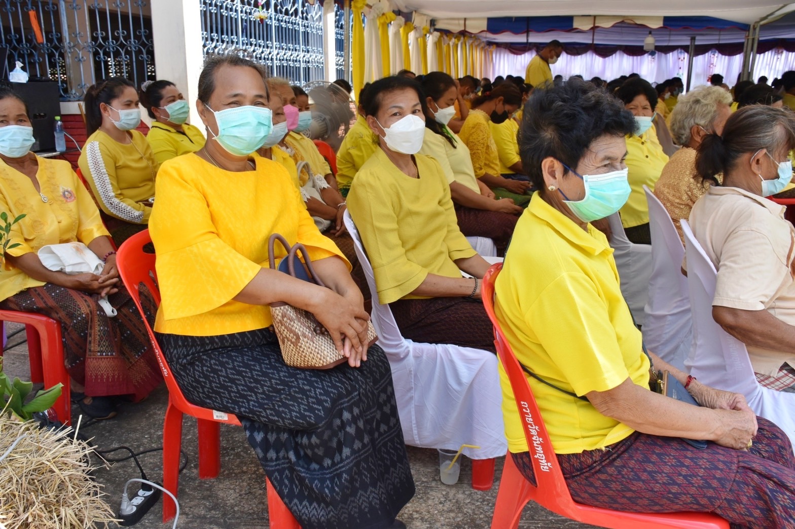 จังหวัดมหาสารคาม ผนึกกำลังส่วนราชการและภาคีพัฒนา ร่วมคัดสรรหมู่บ้านเศรษฐกิจพอเพียง “อยู่เย็น เป็นสุข” และตำบลเข้มแข็งตามหลักปรัชญาของเศรษฐกิจพอเพียง ดีเด่น ระดับจังหวัด ประจำปี 2565