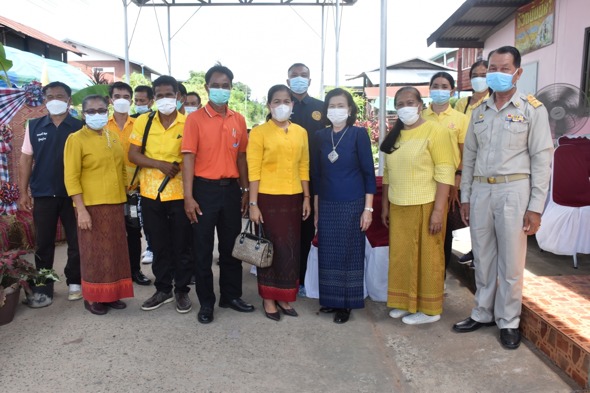 พช.มหาสารคาม ร่วมกับส่วนราชการ ภาคี เครือข่าย ดำเนินการประกวดหมู่บ้านมั่นคงปลอดภัย ร่วมใจปลูกผัก เพื่อคัดเลือกหมู่บ้านต้นแบบ ระดับจังหวัดมหาสารคาม ประจำปี 2565