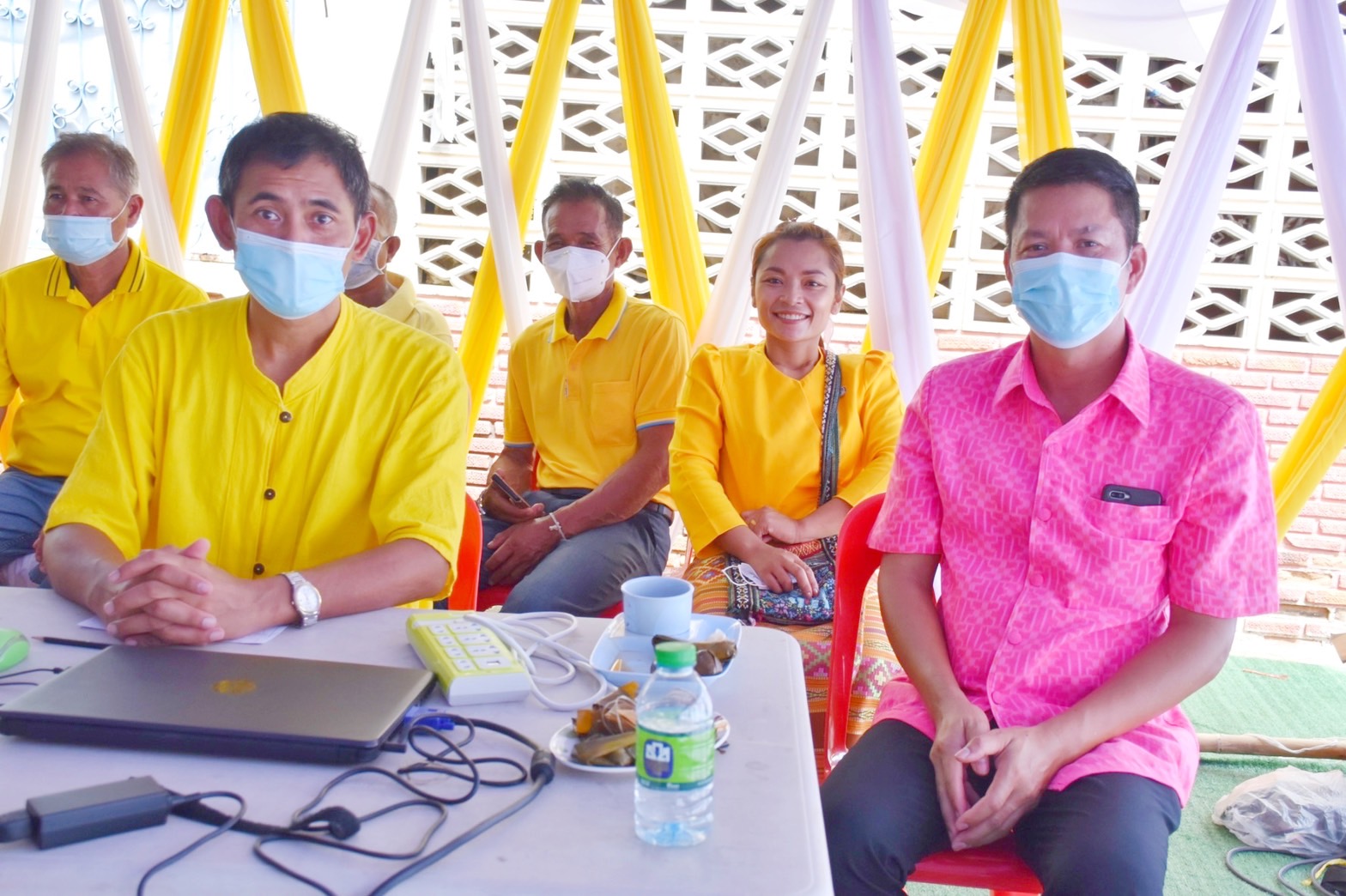 จังหวัดมหาสารคาม ผนึกกำลังส่วนราชการและภาคีพัฒนา ร่วมคัดสรรหมู่บ้านเศรษฐกิจพอเพียง “อยู่เย็น เป็นสุข” และตำบลเข้มแข็งตามหลักปรัชญาของเศรษฐกิจพอเพียง ดีเด่น ระดับจังหวัด ประจำปี 2565