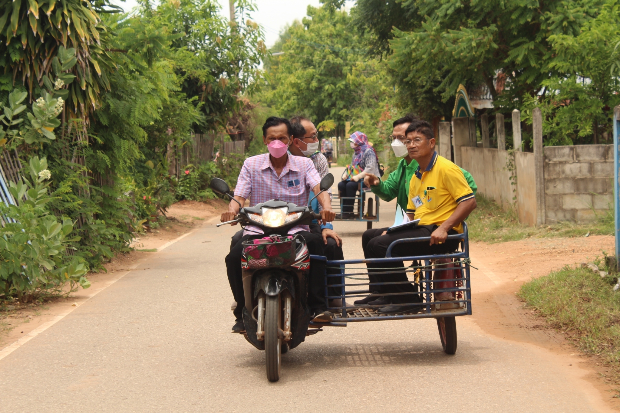 จังหวัดมหาสารคาม ผนึกกำลังส่วนราชการและภาคีพัฒนา ร่วมคัดสรรหมู่บ้านเศรษฐกิจพอเพียง “อยู่เย็น เป็นสุข” ดีเด่น ระดับจังหวัด ประจำปี 2565