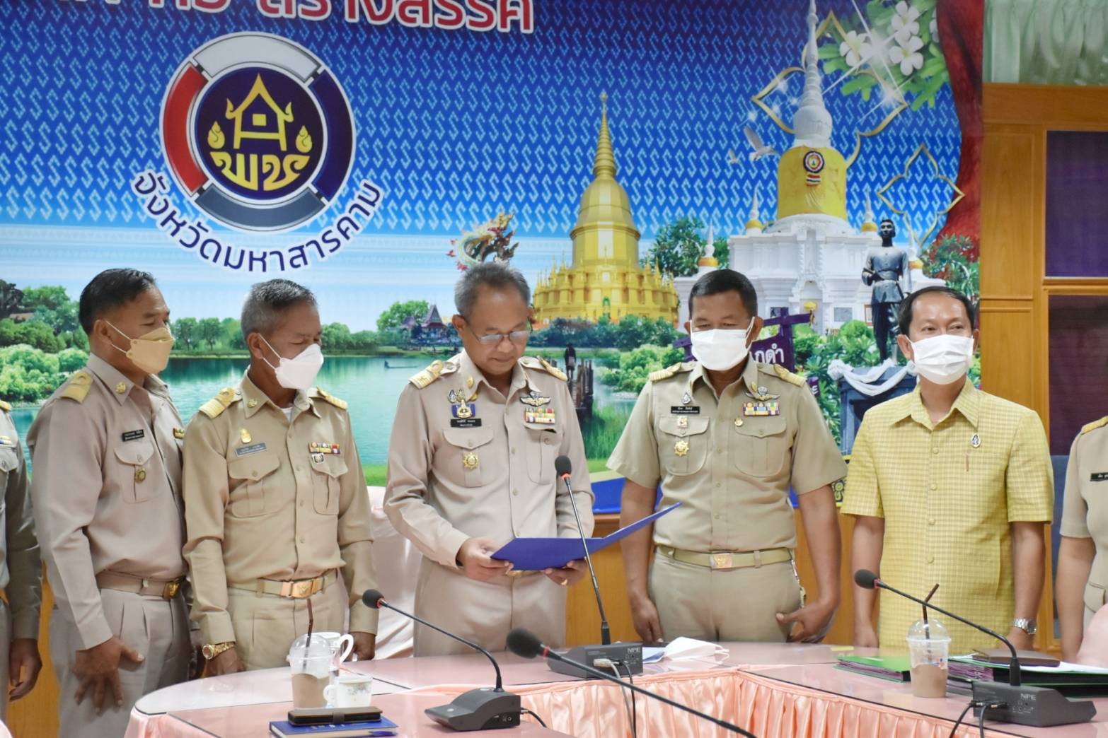 พช.มหาสารคาม จัดโครงการส่งเสริมการมีส่วนร่วมภาคประชาชนในการสร้างความโปร่งใสและป้องกันการทุจริตประพฤติมิชอบ จังหวัดมหาสารคาม ประจำปีงบประมาณ 2565 กิจกรรมที่ 1 ประชุมเชิงปฏิบัติการเพื่อส่งเสริมความรู้ความเข้าใจในการปฏิบัติงาน แก่เจ้าหน้าที่พัฒนาชุมชนให้มีความโปร่งใส ปราศจากการทุจริตประพฤติมิชอบ รุ่นที่ 1 ผ่านระบบ Cisco Webex Meetings