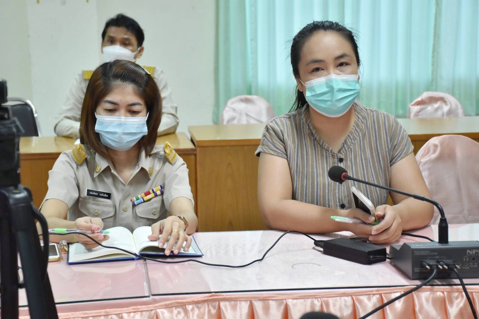 พช.มหาสารคาม จัดโครงการส่งเสริมการมีส่วนร่วมภาคประชาชนในการสร้างความโปร่งใสและป้องกันการทุจริตประพฤติมิชอบ จังหวัดมหาสารคาม ประจำปีงบประมาณ 2565 กิจกรรมที่ 1 ประชุมเชิงปฏิบัติการเพื่อส่งเสริมความรู้ความเข้าใจในการปฏิบัติงาน แก่เจ้าหน้าที่พัฒนาชุมชนให้มีความโปร่งใส ปราศจากการทุจริตประพฤติมิชอบ รุ่นที่ 1 ผ่านระบบ Cisco Webex Meetings