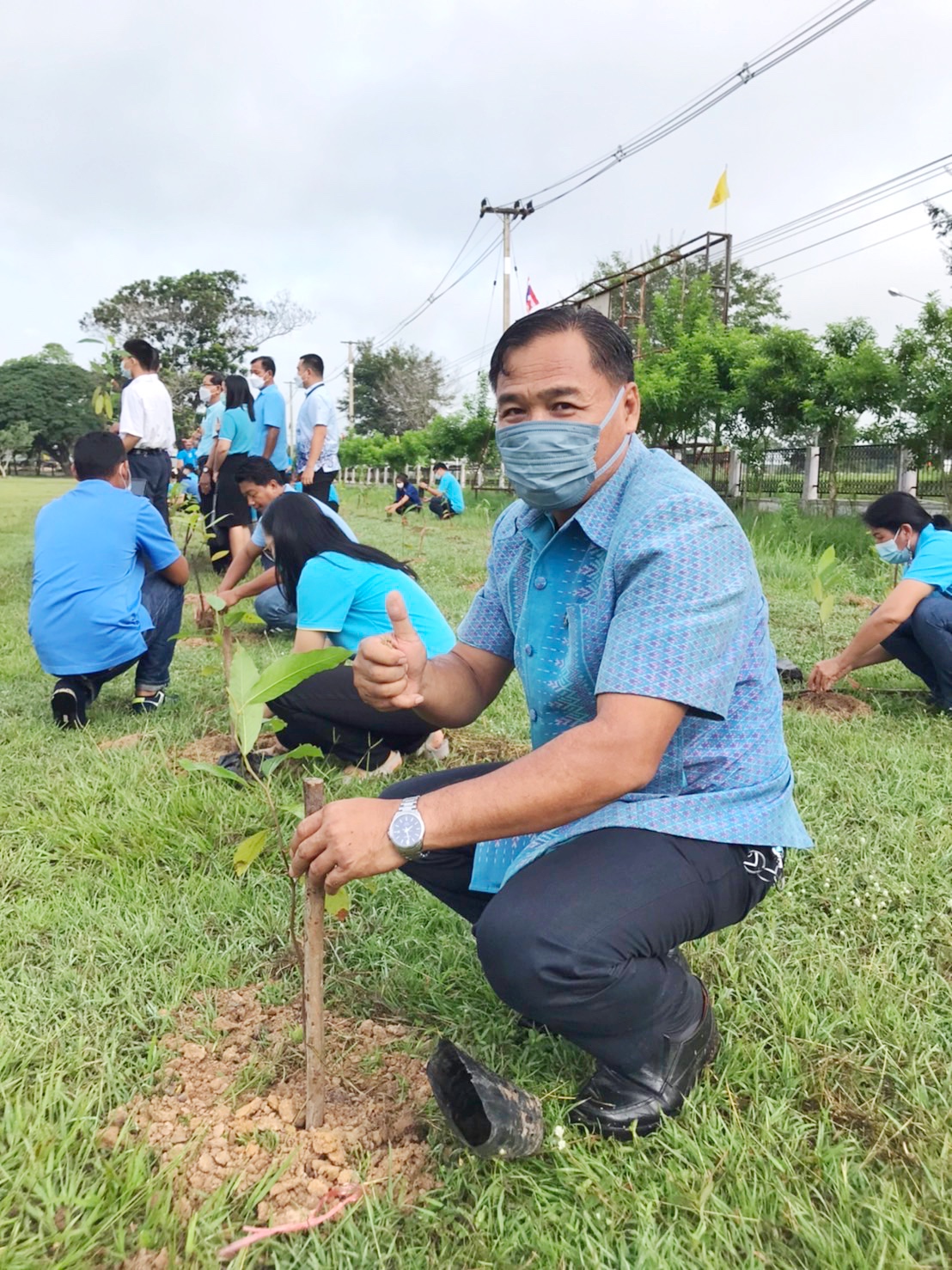 พช.มหาสารคาม ร่วมโครงการมหาสารคามร้อยดวงใจปลูกต้นไม้เฉลิมพระเกียรติสมเด็จพระนางเจ้าสิริกิติ์ พระบรมราชินีนาถ พระบรมราชชนนีพันปีหลวง เนื่องในโอกาสมหามงคลเฉลิมพระชนมพรรษา 90 พรรษา 12 สิงหาคม 2565 และ เฉลิมพระเกียรติพระบาทสมเด็จพระเจ้าอยู่หัว เนื่องในโอกาสวันเฉลิมพระชนมพรรษา 28 กรกฎาคม 2565
