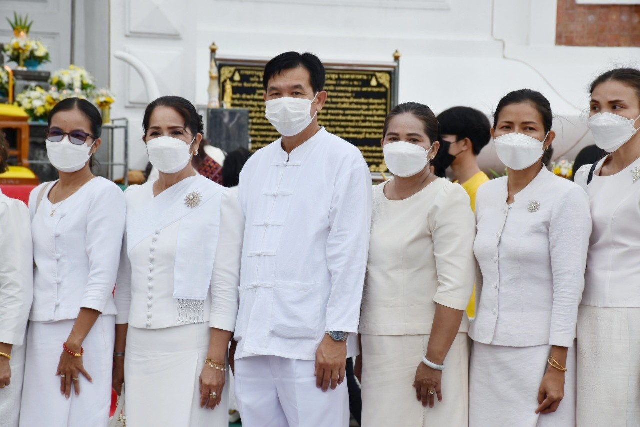 พช.มหาสารคาม ร่วมกิจกรรมส่งเสริมพระพุทธศาสนา เนื่องในเทศกาลวันอาสาฬหบูชาและเข้าพรรษา ประจำปี 2565 ณ พระบรมธาตุนาดูน