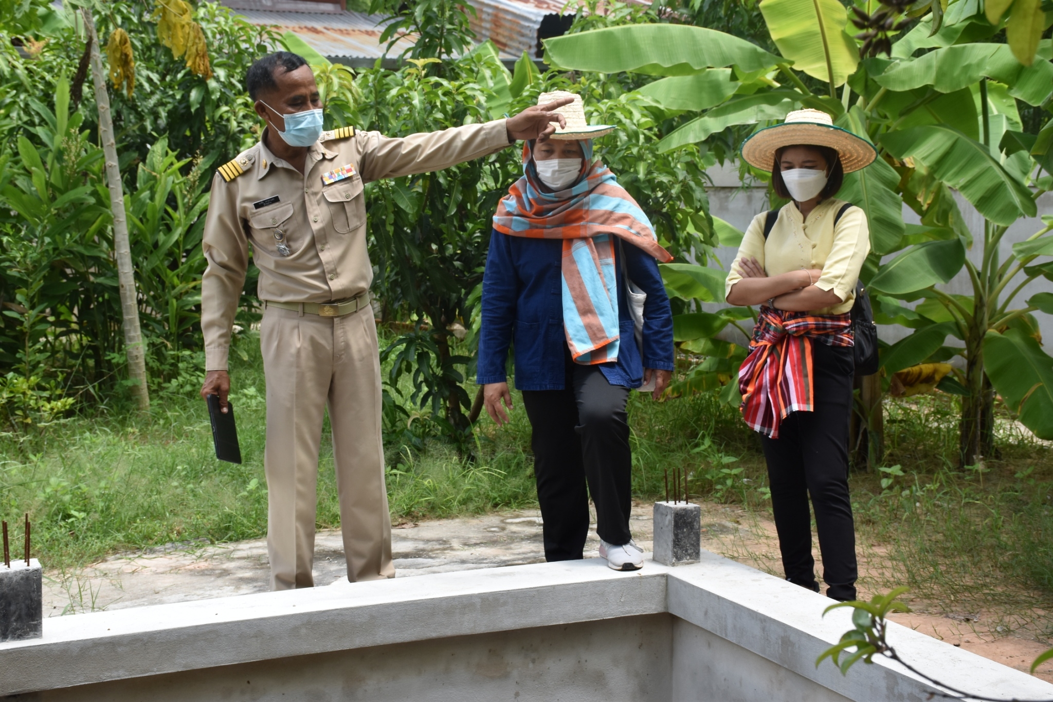 พช.มหาสารคาม ร่วมกับส่วนราชการ ภาคี เครือข่าย ดำเนินการประกวดหมู่บ้านมั่นคงปลอดภัย ร่วมใจปลูกผัก เพื่อคัดเลือกหมู่บ้านต้นแบบ ระดับจังหวัดมหาสารคาม ประจำปี 2565
