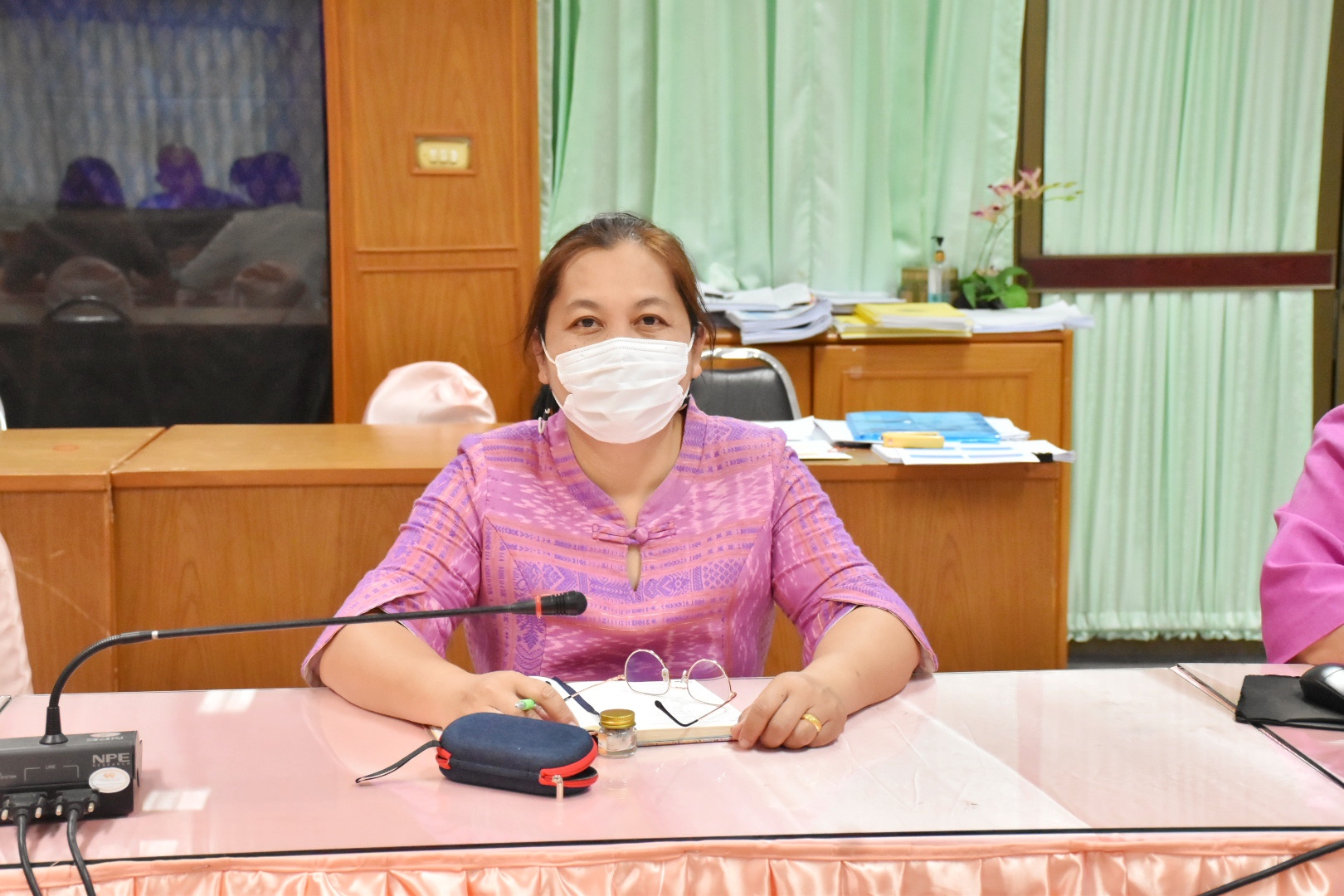 พช.มหาสารคาม ประชุมสรุปการจัดงาน “ราตรีเส้นสายลายผ้า” ในงานกาชาดจังหวัดมหาสารคาม ประจำปี 2565