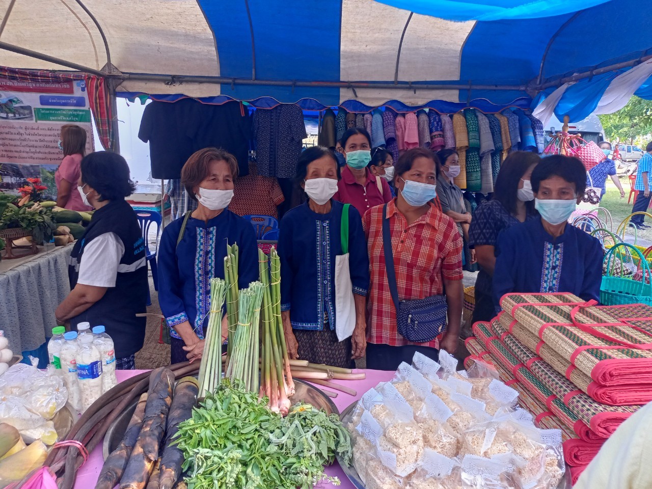 จังหวัดมหาสารคาม ผนึกกำลังส่วนราชการและภาคีพัฒนา ร่วมคัดสรรหมู่บ้านเศรษฐกิจพอเพียง “อยู่เย็น เป็นสุข” ดีเด่น ระดับจังหวัด ประจำปี 2565