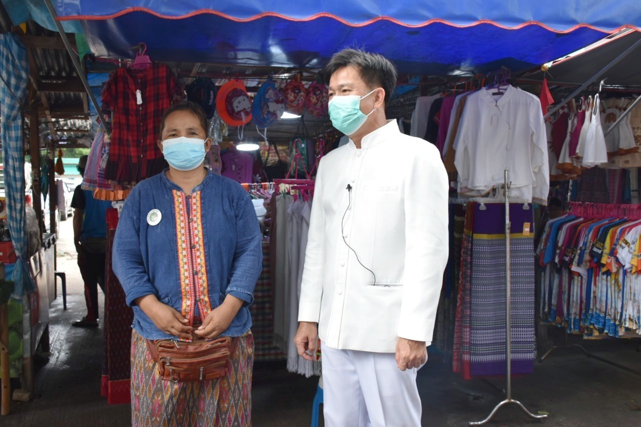 พช.มหาสารคาม ร่วมกิจกรรมส่งเสริมพระพุทธศาสนา เนื่องในเทศกาลวันอาสาฬหบูชาและเข้าพรรษา ประจำปี 2565 ณ พระบรมธาตุนาดูน