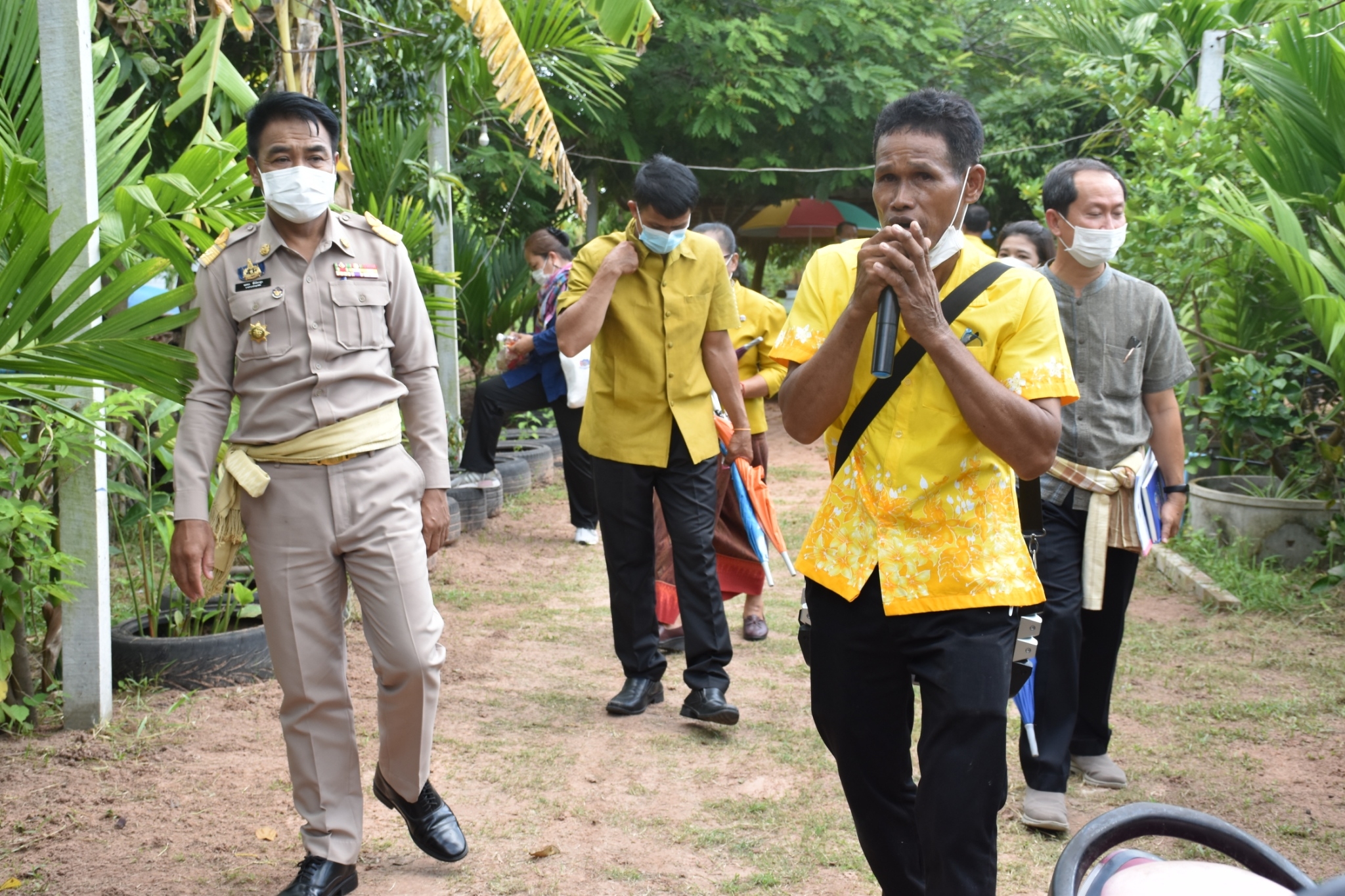 พช.มหาสารคาม ร่วมกับส่วนราชการ ภาคี เครือข่าย ดำเนินการประกวดหมู่บ้านมั่นคงปลอดภัย ร่วมใจปลูกผัก เพื่อคัดเลือกหมู่บ้านต้นแบบ ระดับจังหวัดมหาสารคาม ประจำปี 2565