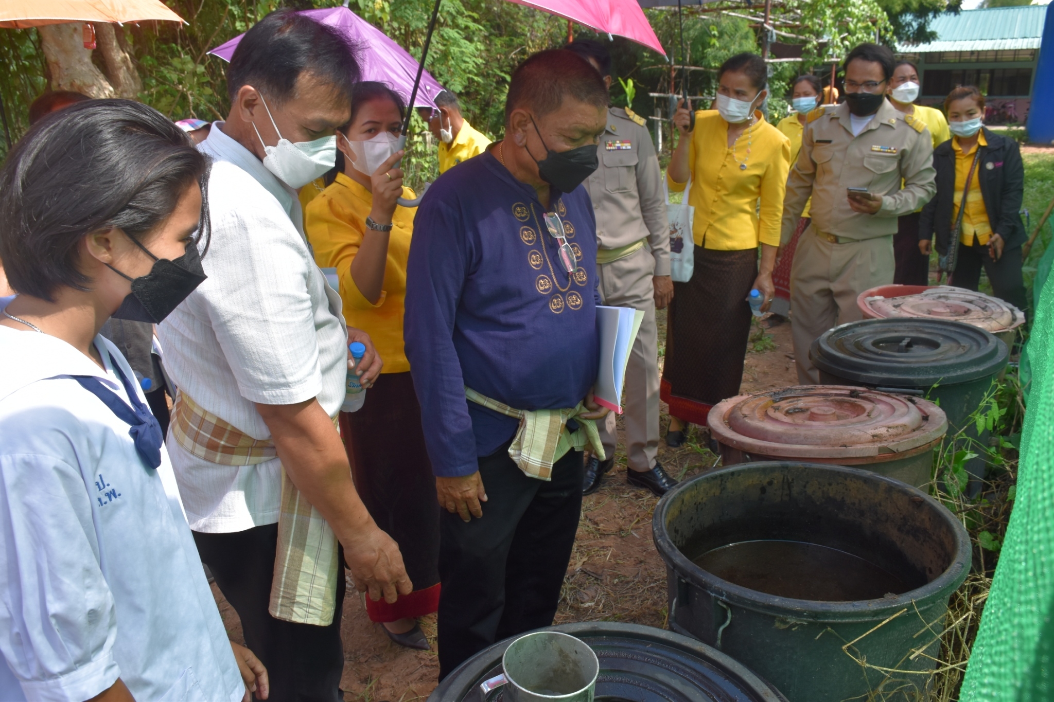 พช.มหาสารคาม ร่วมกับส่วนราชการ ภาคี เครือข่าย ดำเนินการประกวดหมู่บ้านมั่นคงปลอดภัย ร่วมใจปลูกผัก เพื่อคัดเลือกหมู่บ้านต้นแบบ ระดับจังหวัดมหาสารคาม ประจำปี 2565