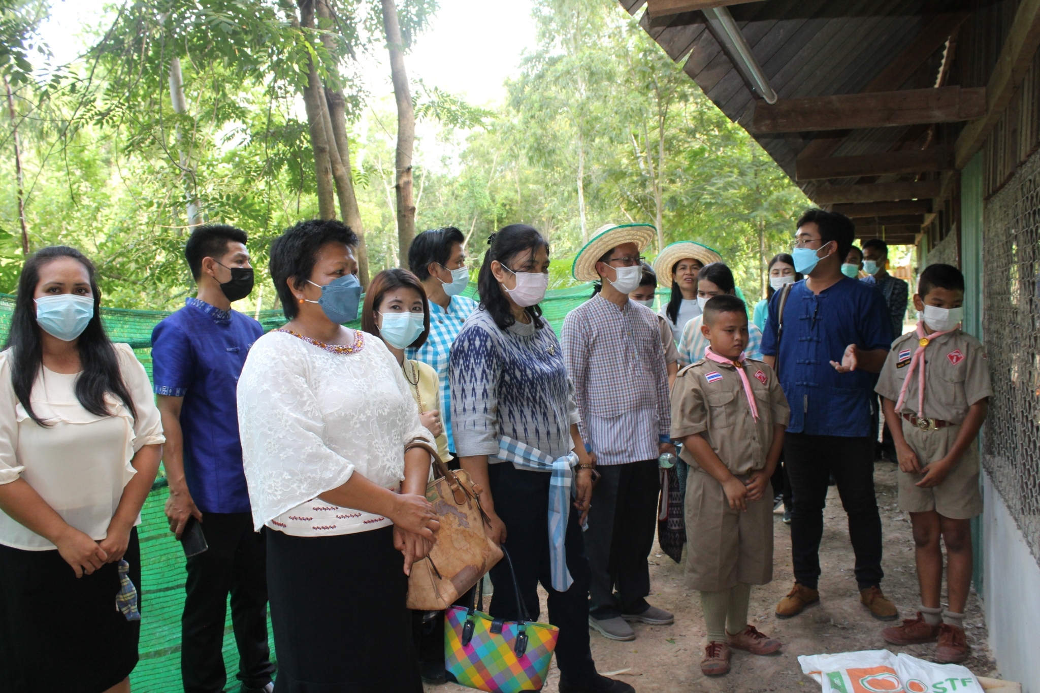 จังหวัดมหาสารคาม ผนึกกำลังส่วนราชการและภาคีพัฒนา ร่วมคัดสรรหมู่บ้านเศรษฐกิจพอเพียง “อยู่เย็น เป็นสุข” ดีเด่น ระดับจังหวัด ประจำปี 2565