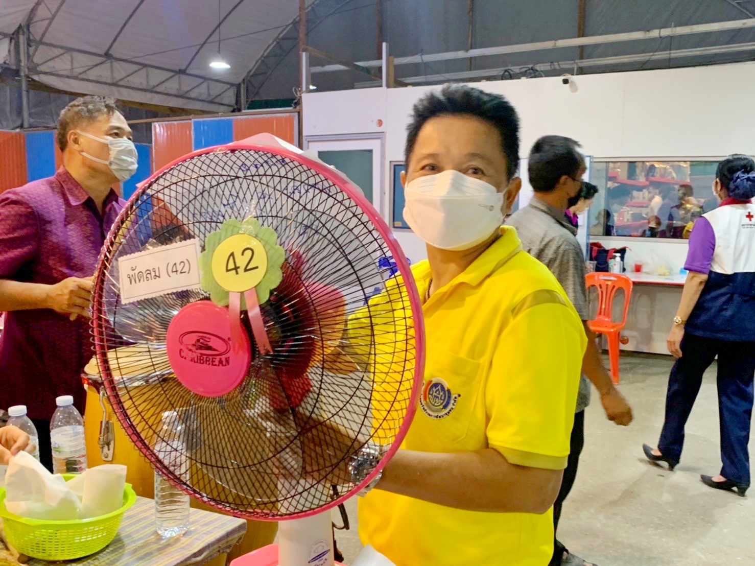 วันที่ 2 “งานกาชาดและมหกรรมมหาสารคามเมืองผลิตสินค้าดีก้าวสู่สากล” ประจำปี 2565
