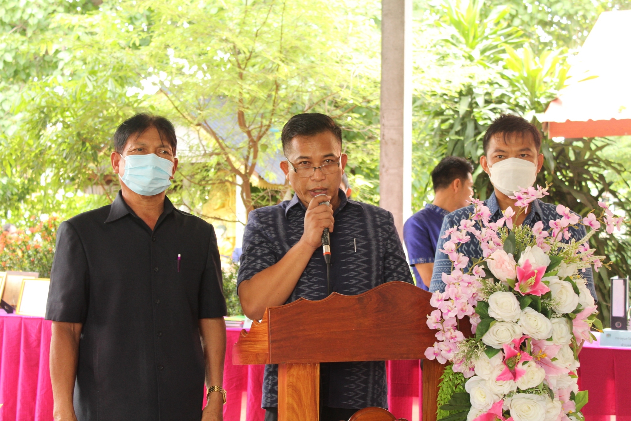 จังหวัดมหาสารคาม ผนึกกำลังส่วนราชการและภาคีพัฒนา ร่วมคัดสรรหมู่บ้านเศรษฐกิจพอเพียง “อยู่เย็น เป็นสุข” ดีเด่น ระดับจังหวัด ประจำปี 2565