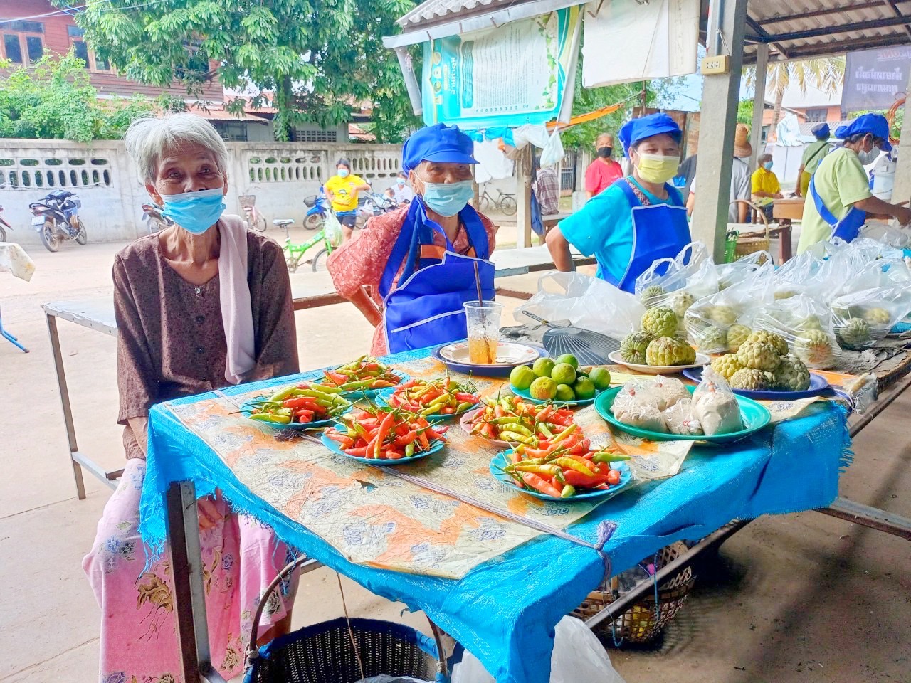จังหวัดมหาสารคาม ผนึกกำลังส่วนราชการและภาคีพัฒนา ร่วมคัดสรรหมู่บ้านเศรษฐกิจพอเพียง “อยู่เย็น เป็นสุข” และตำบลเข้มแข็งตามหลักปรัชญาของเศรษฐกิจพอเพียง ดีเด่น ระดับจังหวัด ประจำปี 2565