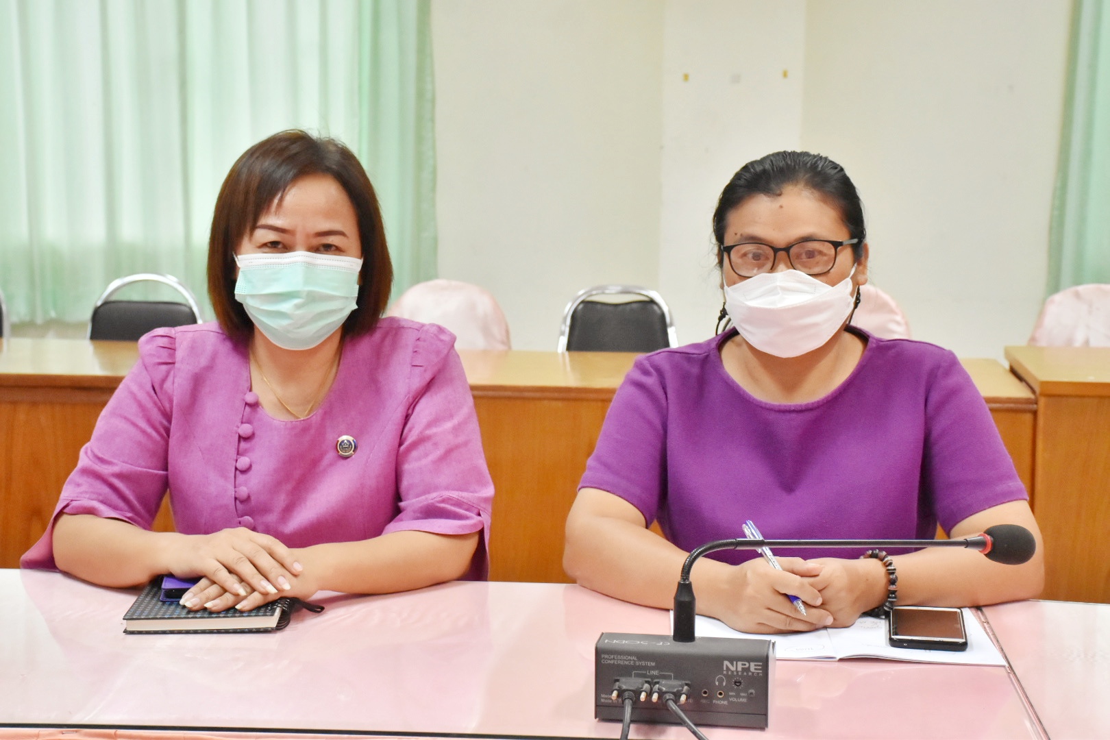 พช.มหาสารคาม ประชุมสรุปการจัดงาน “ราตรีเส้นสายลายผ้า” ในงานกาชาดจังหวัดมหาสารคาม ประจำปี 2565