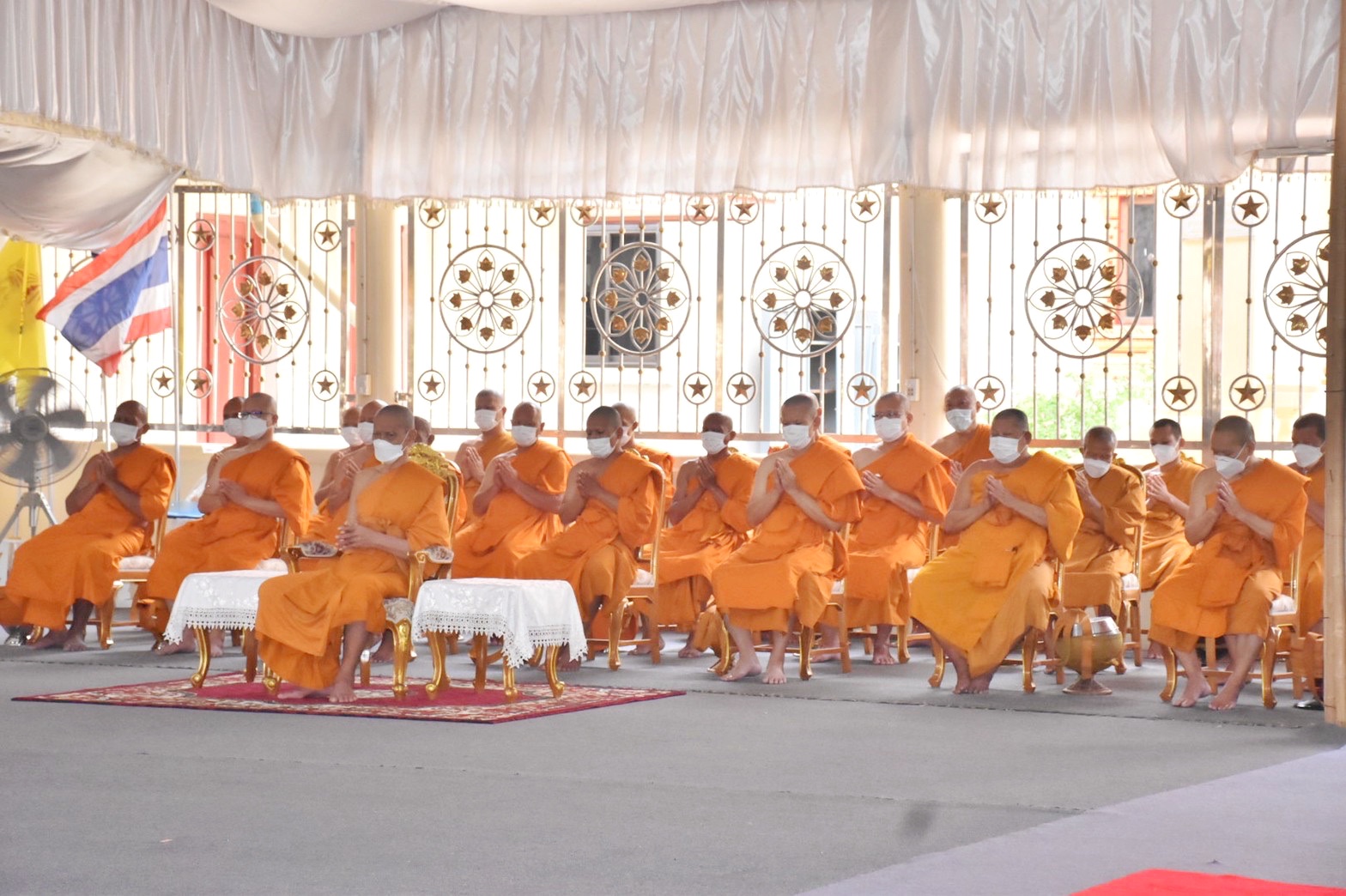 พช.มหาสารคาม ร่วมประกอบพิธีทำบุญตักบาตรถวายพระราชกุศล เนื่องในโอกาสวันเฉลิมพระชนมพรรษาพระบาทสมเด็จพระเจ้าอยู่หัว วันที่ 28 กรกฎาคม 2565