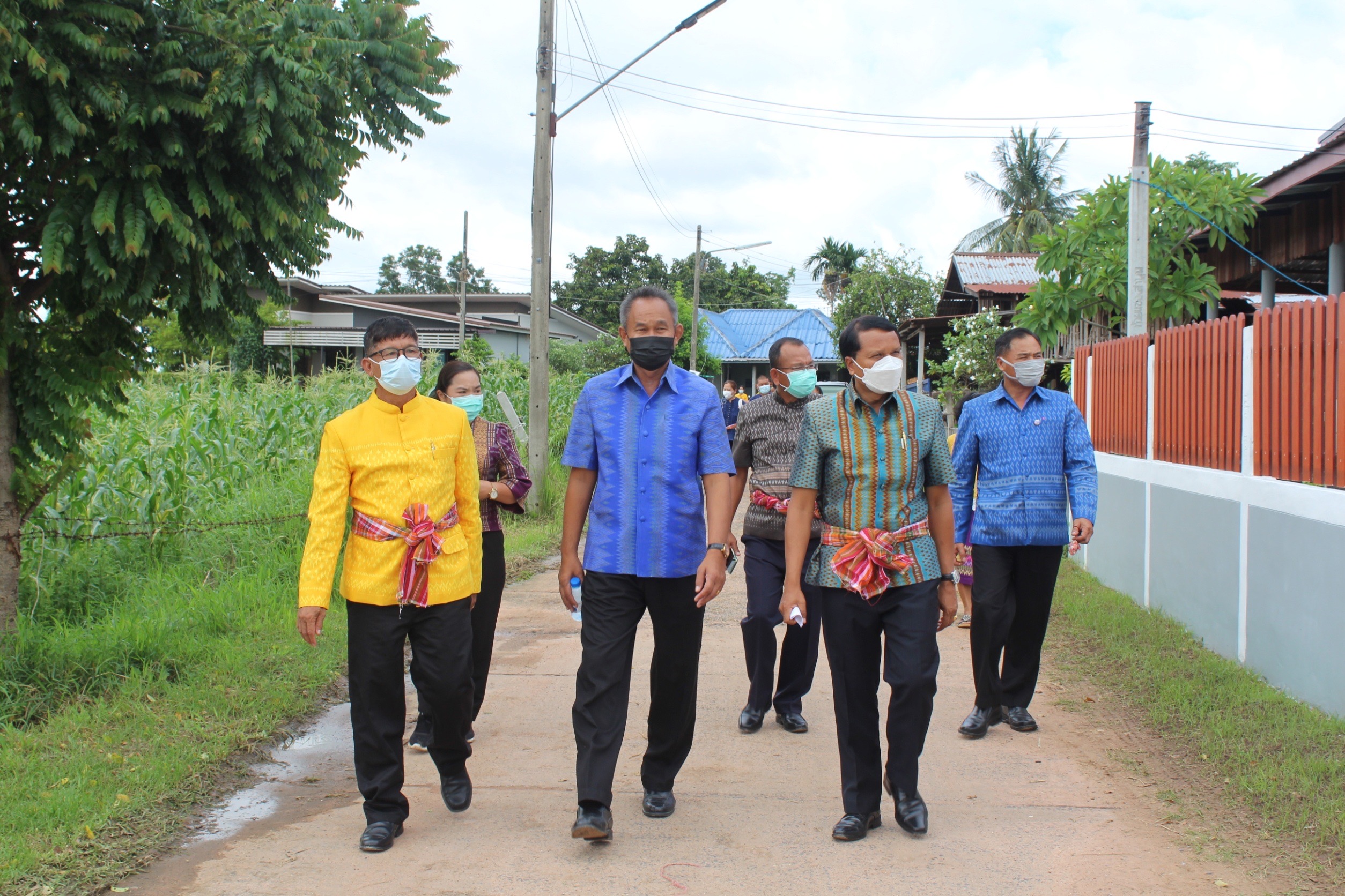 พช.มหาสารคาม ร่วมกับส่วนราชการ ภาคี เครือข่าย ดำเนินการประกวดหมู่บ้านมั่นคงปลอดภัย ร่วมใจปลูกผัก เพื่อคัดเลือกหมู่บ้านต้นแบบ ระดับจังหวัดมหาสารคาม ประจำปี 2565