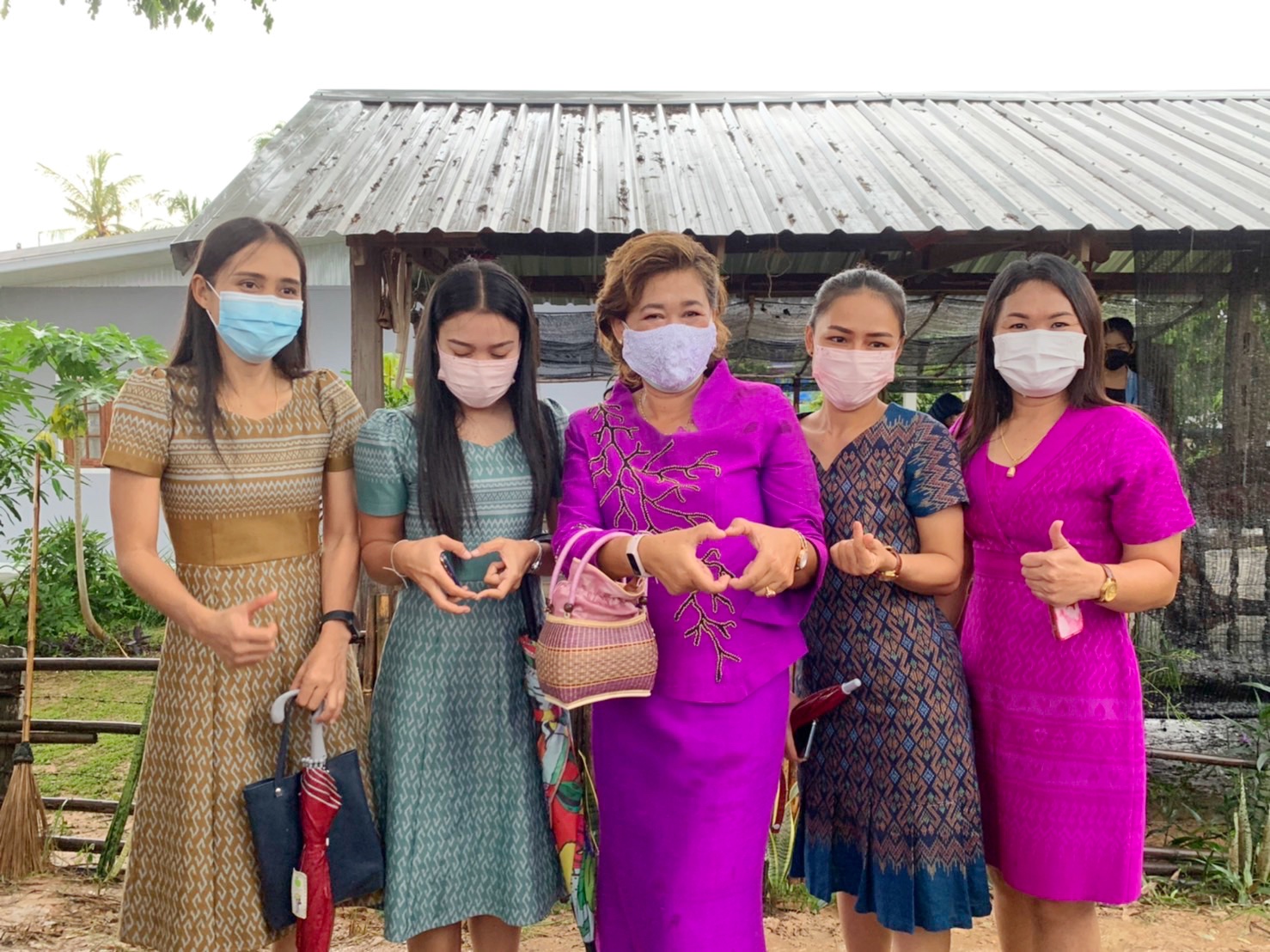 พช.มหาสารคาม ร่วมพิธีเปิดงาน “เทศกาล คักแท้แกดำ ฟังลำเพลิน เดินสะพาน”