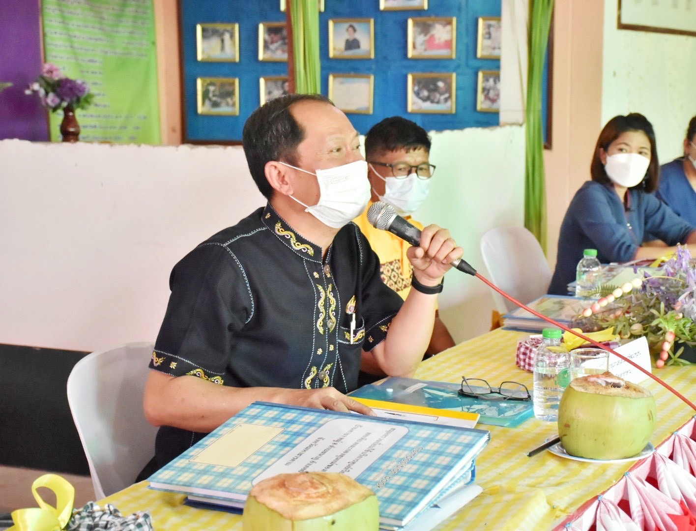 พช.มหาสารคาม ร่วมกับส่วนราชการ ภาคี เครือข่าย ดำเนินการประกวดหมู่บ้านมั่นคงปลอดภัย ร่วมใจปลูกผัก เพื่อคัดเลือกหมู่บ้านต้นแบบ ระดับจังหวัด ประจำปี 2565