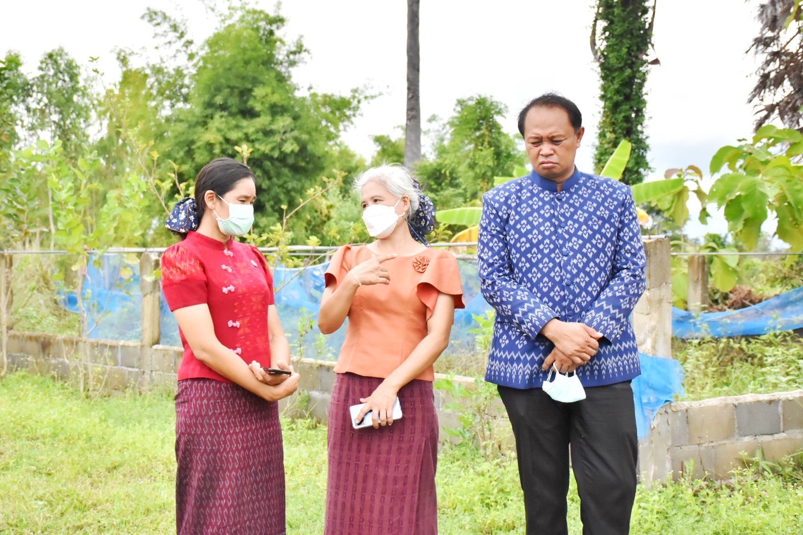 พช.มหาสารคาม ร่วมกับส่วนราชการ ภาคี เครือข่าย ดำเนินการประกวดหมู่บ้านมั่นคงปลอดภัย ร่วมใจปลูกผัก เพื่อคัดเลือกหมู่บ้านต้นแบบ ระดับจังหวัด ประจำปี 2565