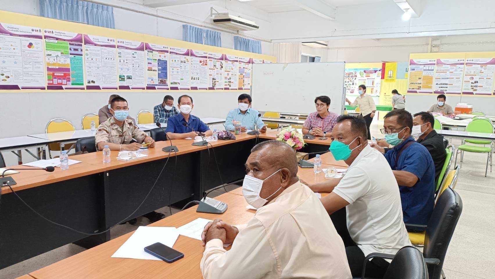 พช.มหาสารคาม ร่วมประชุมเพื่อกำหนดแนวทางการผลิต และแปรรูปผลผลิตทางการเกษตรจากแปลงเกษตร โคก หนอง นา และ สา โนน นา จังหวัดมหาสารคาม