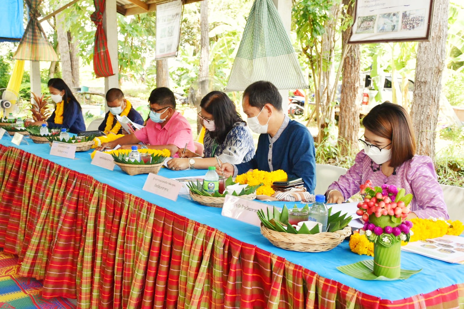 จังหวัดมหาสารคาม จัดกิจกรรมคัดสรรหมู่บ้านเศรษฐกิจพอเพียง “อยู่เย็น เป็นสุข” ดีเด่น ระดับจังหวัด ประจำปี 2565