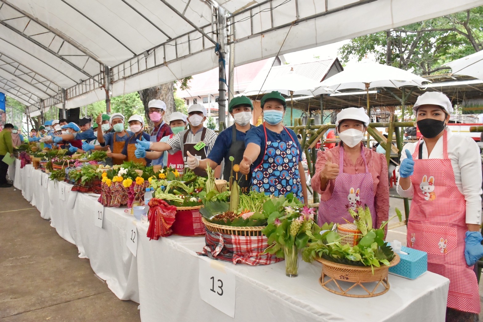 ชาวมหาสารคาม “ชม ชิม ชอป” ในงานกาชาดและงานมหกรรมมหาสารคามเมืองผลิตสินค้าดีก้าวสู่สากล” ประจำปี 2565 พร้อมลุ้นรับรางวัลใหญ่ร้านมัจฉากาชาด
