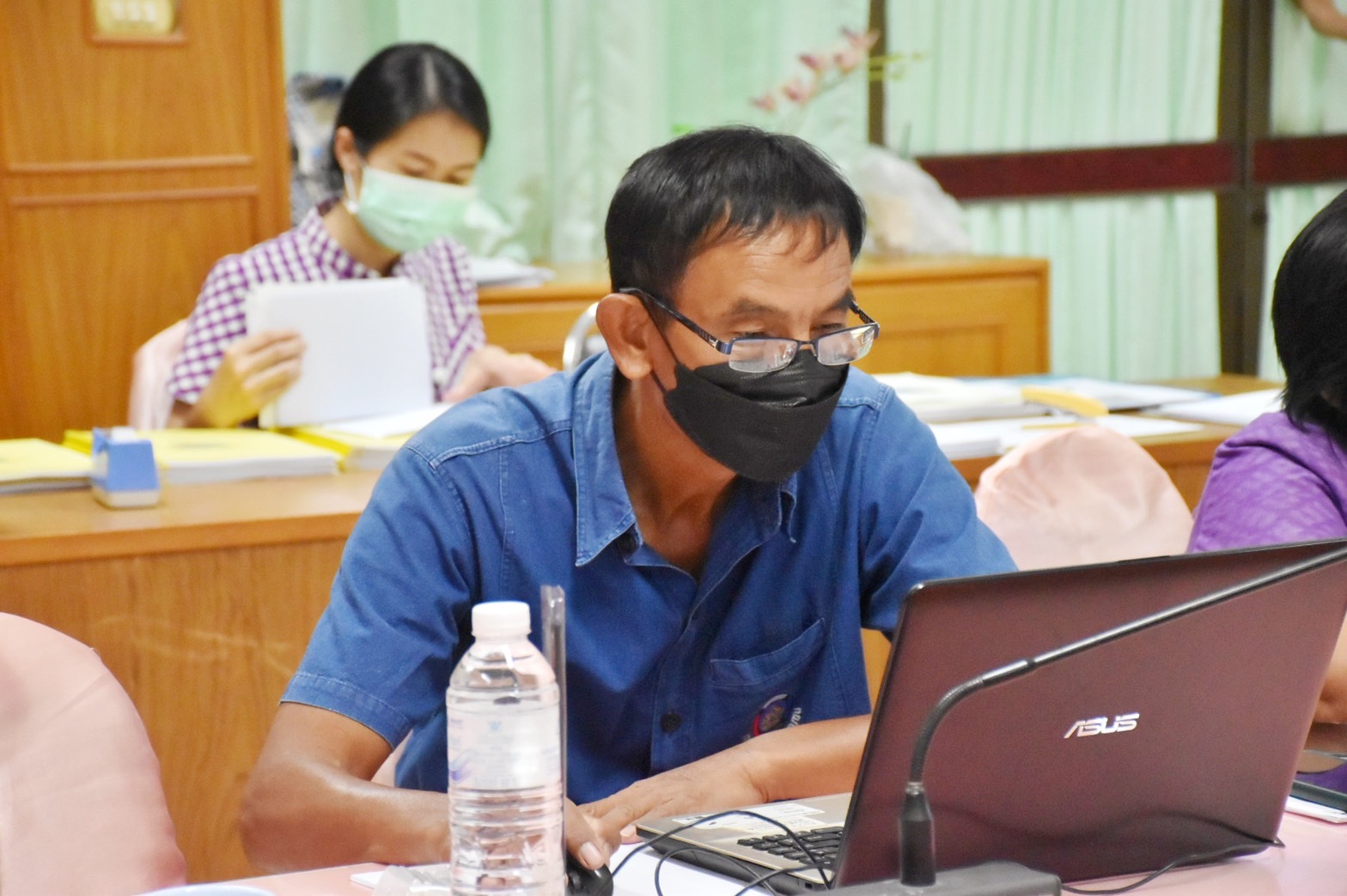 พช.มหาสารคาม จัดประชุมตรวจประเมินเพื่อรับรองมาตรฐานการพัฒนาชุมชน (มชช.) จังหวัดมหาสารคาม ประจำปี 2565 ครั้งที่ 1/2565