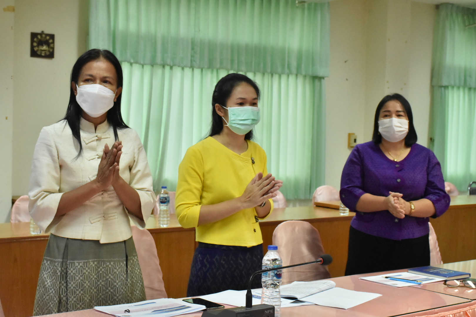 นายวสันต์ ชิงชนะ ผู้ตรวจราชการกรมการพัฒนาชุมชน ร่วมกับ พช.มหาสารคาม ประชุมประจำเดือนกรมการพัฒนาชุมชน ครั้งที่ 8/2565 ผ่านระบบ Conference