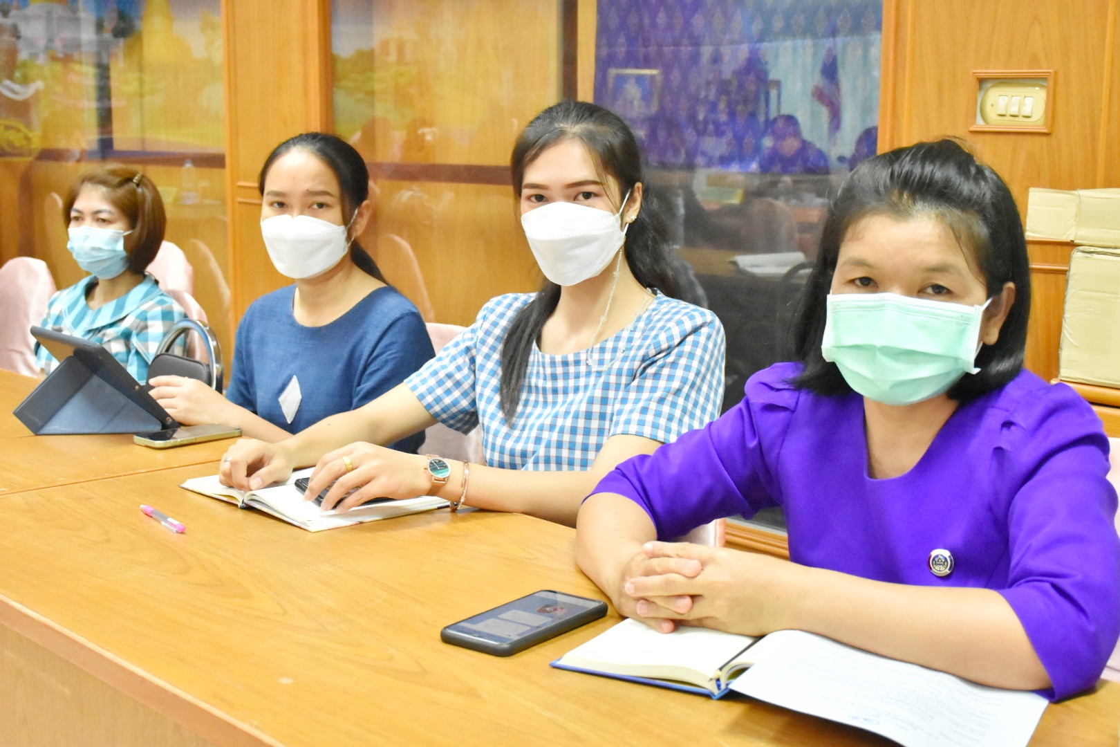 นายวสันต์ ชิงชนะ ผู้ตรวจราชการกรมการพัฒนาชุมชน ร่วมกับ พช.มหาสารคาม ประชุมประจำเดือนกรมการพัฒนาชุมชน ครั้งที่ 8/2565 ผ่านระบบ Conference
