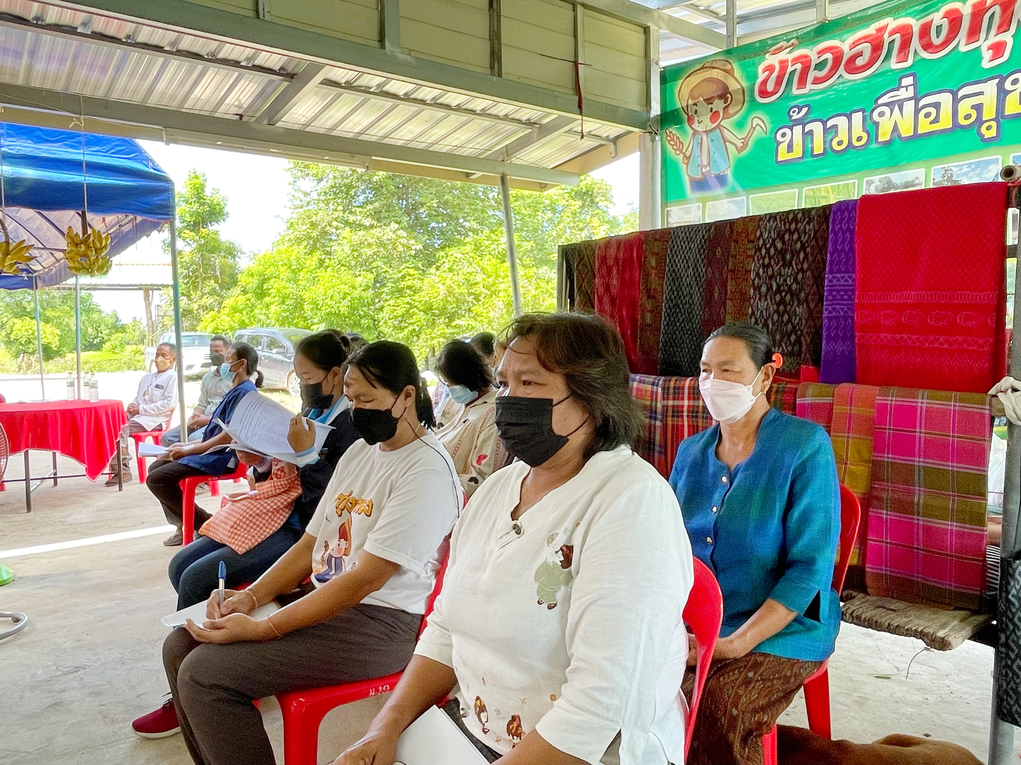 พช.มหาสารคามประชุมคณะทำงานด้านการพัฒนาเศรษฐกิจฐานรากและประชารัฐจังหวัดมหาสารคาม (E๓) ร่วมกับผู้เกี่ยวข้องครั้งที่  ๒/ ๒๕๖๕