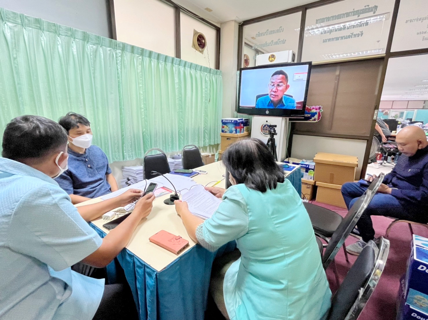 พช.มหาสารคาม ร่วมประชุมสร้างความเข้าใจการดำเนินงานตามภารกิจสำคัญของกรมการพัฒนาชุมชนผ่านระบบ Zoom Cloud Meetings