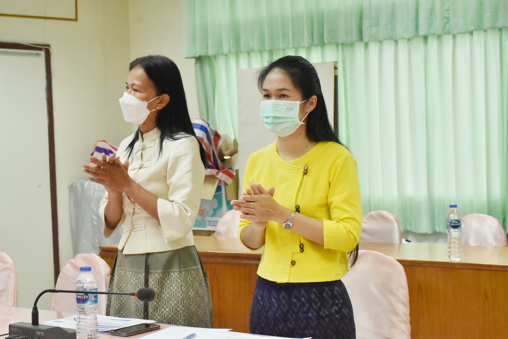 นายวสันต์ ชิงชนะ ผู้ตรวจราชการกรมการพัฒนาชุมชน ร่วมกับ พช.มหาสารคาม ประชุมประจำเดือนกรมการพัฒนาชุมชน ครั้งที่ 8/2565 ผ่านระบบ Conference