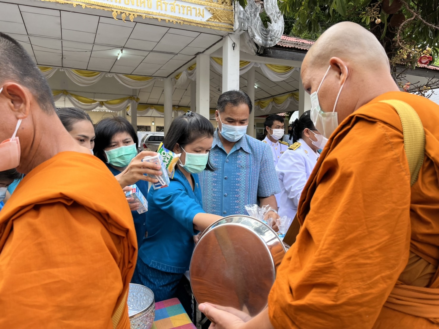 พช.มหาสารคาม ร่วมกิจกรรมเฉลิมพระเกียรติสมเด็จพระนางเจ้าสิริกิติ์ พระบรมราชินีนาถ พระบรมราชชนนีพันปีหลวง เนื่องในโอกาสมหามงคลเฉลิมพระชนมพรรษา 90 พรรษา 12 สิงหาคม 2565