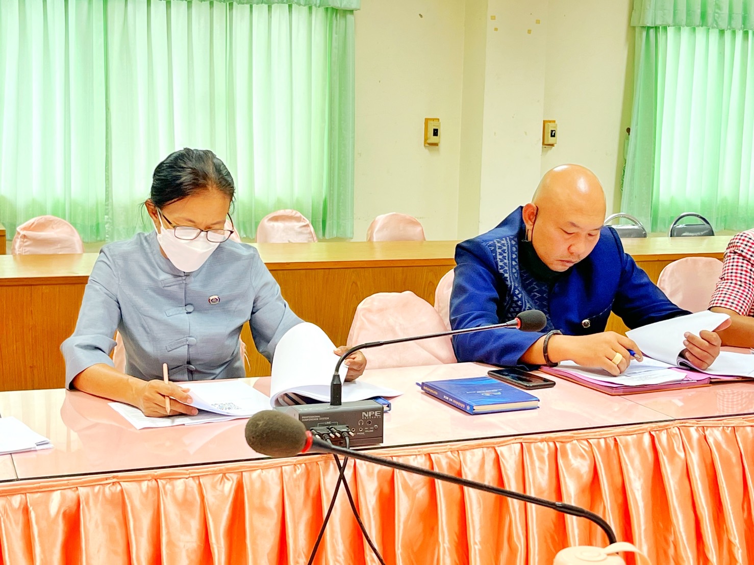 พช.มหาสารคาม ประชุมคณะกรรมการอำนวยการสนามสอบ และคณะทำงานประจำสนามสอบคัดเลือกบุคคลเพื่อแต่งตั้งเป็นอาสาพัฒนา (อสพ.) รุ่นที่ 74 ประจำสนามสอบจังหวัดมหาสารคาม