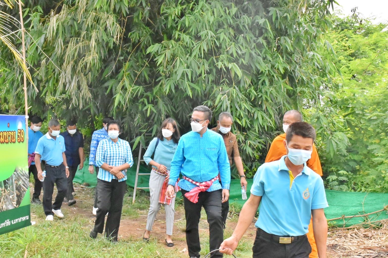 นายกิติพล เวชกุล ผู้ตรวจราชการกรมการพัฒนาชุมชน ลงพื้นที่เยี่ยมศูนย์จิตอาสาพัฒนาชุมชน วัดโพธิ์ศรีบ้านลาด ตำบลศรีสุข อำเภอกันทรวิชัย จังหวัดมหาสารคาม