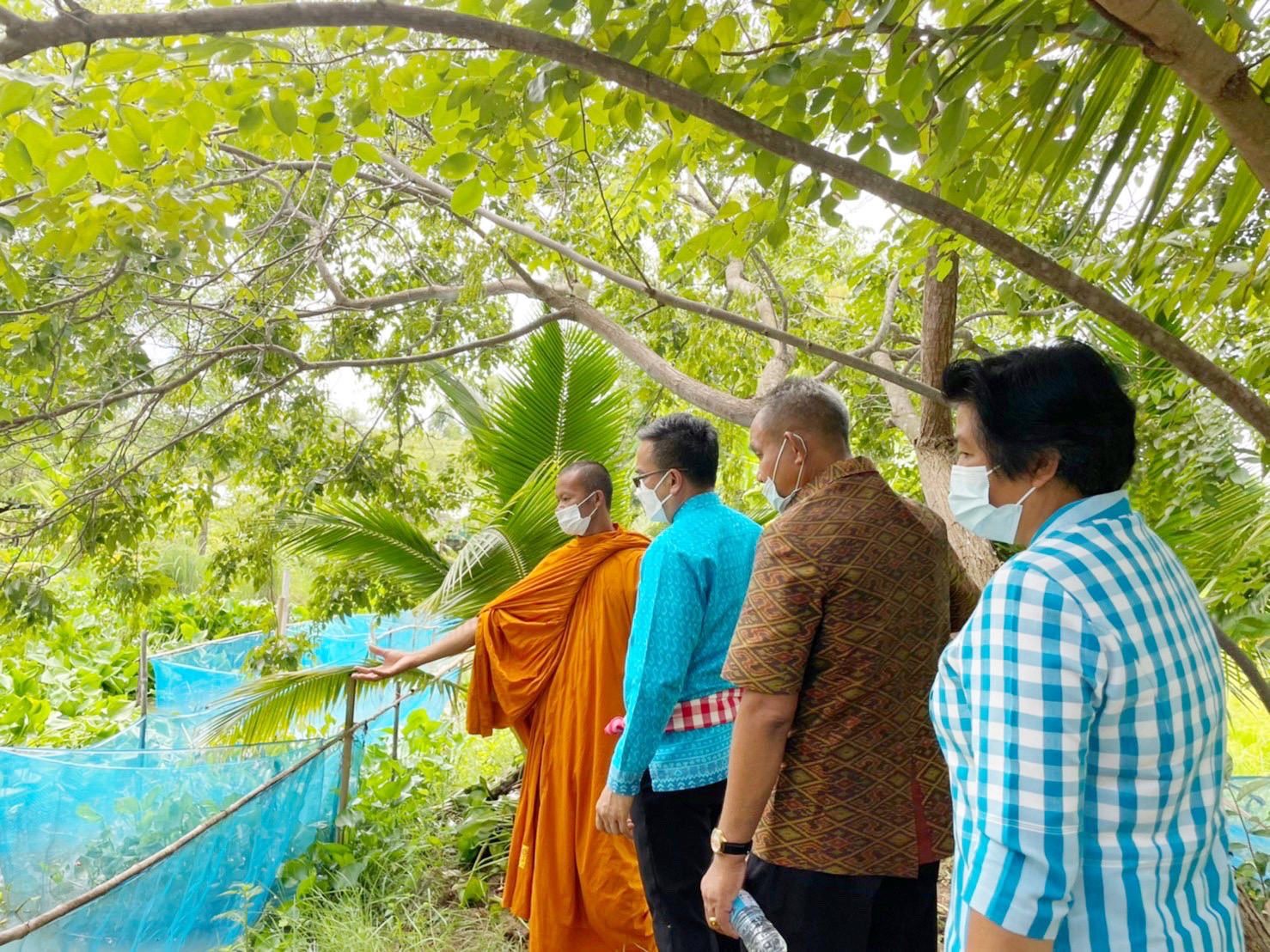 นายกิติพล เวชกุล ผู้ตรวจราชการกรมการพัฒนาชุมชน ลงพื้นที่เยี่ยมศูนย์จิตอาสาพัฒนาชุมชน วัดโพธิ์ศรีบ้านลาด ตำบลศรีสุข อำเภอกันทรวิชัย จังหวัดมหาสารคาม