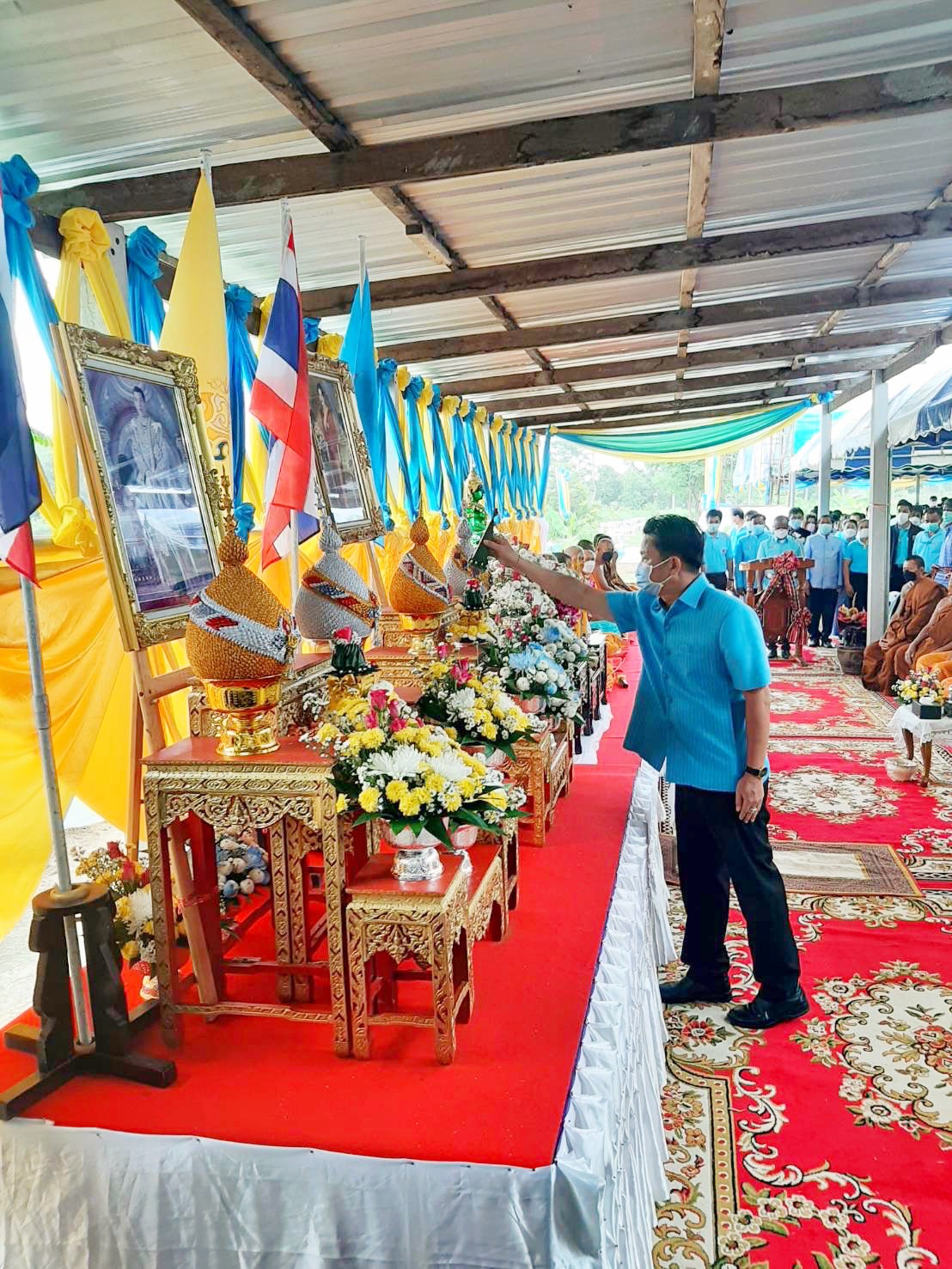 พช.มหาสารคาม ร่วมกิจกรรมปล่อยพันธุ์สัตว์น้ำและปลูกต้นไม้ เนื่องใน วันเฉลิมพระชนมพรรษาพระบาทสมเด็จพระเจ้าอยู่หัว และ สมเด็จพระนางเจ้าสิริกิติ์ พระบรมราชินีนาถ พระบรมราชชนนีพันปีหลวง